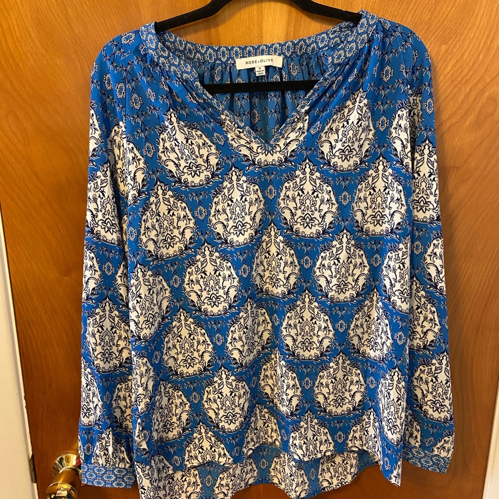 Long sleeve blouse